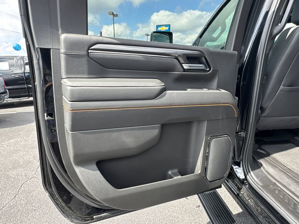 Used 2025 GMC Sierra 2500 AT4 w/ AT4 Preferred Package image 23