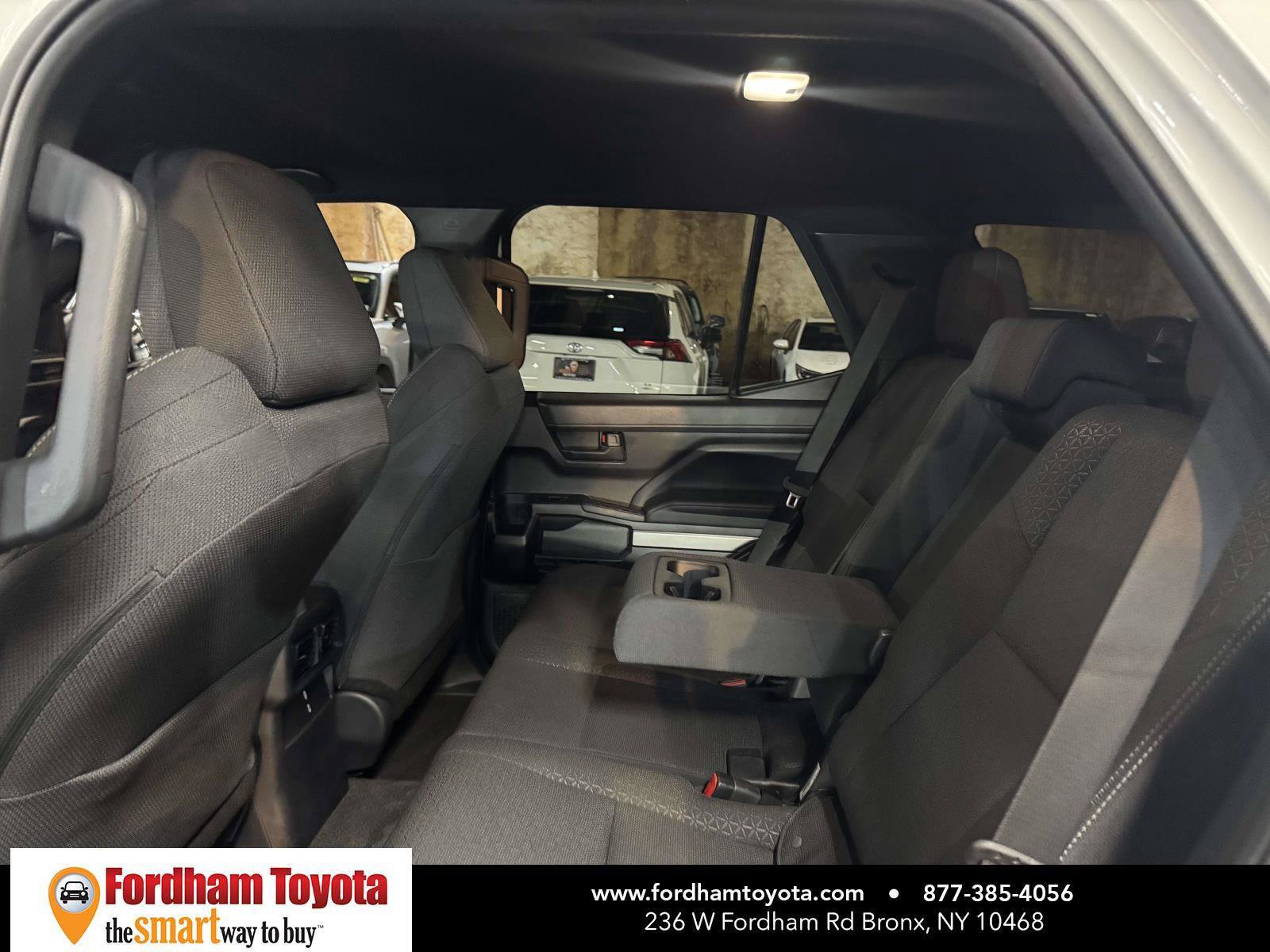 Used 2025 Toyota 4Runner SR5 AWD/4WD image 12