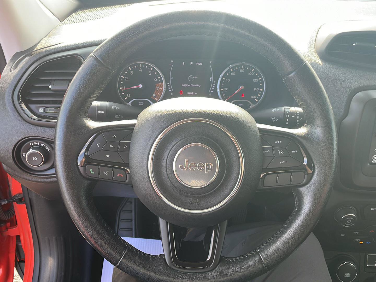 Used 2019 Jeep Renegade Altitude w/ Quick Order Package 2XM AWD/4WD image 14