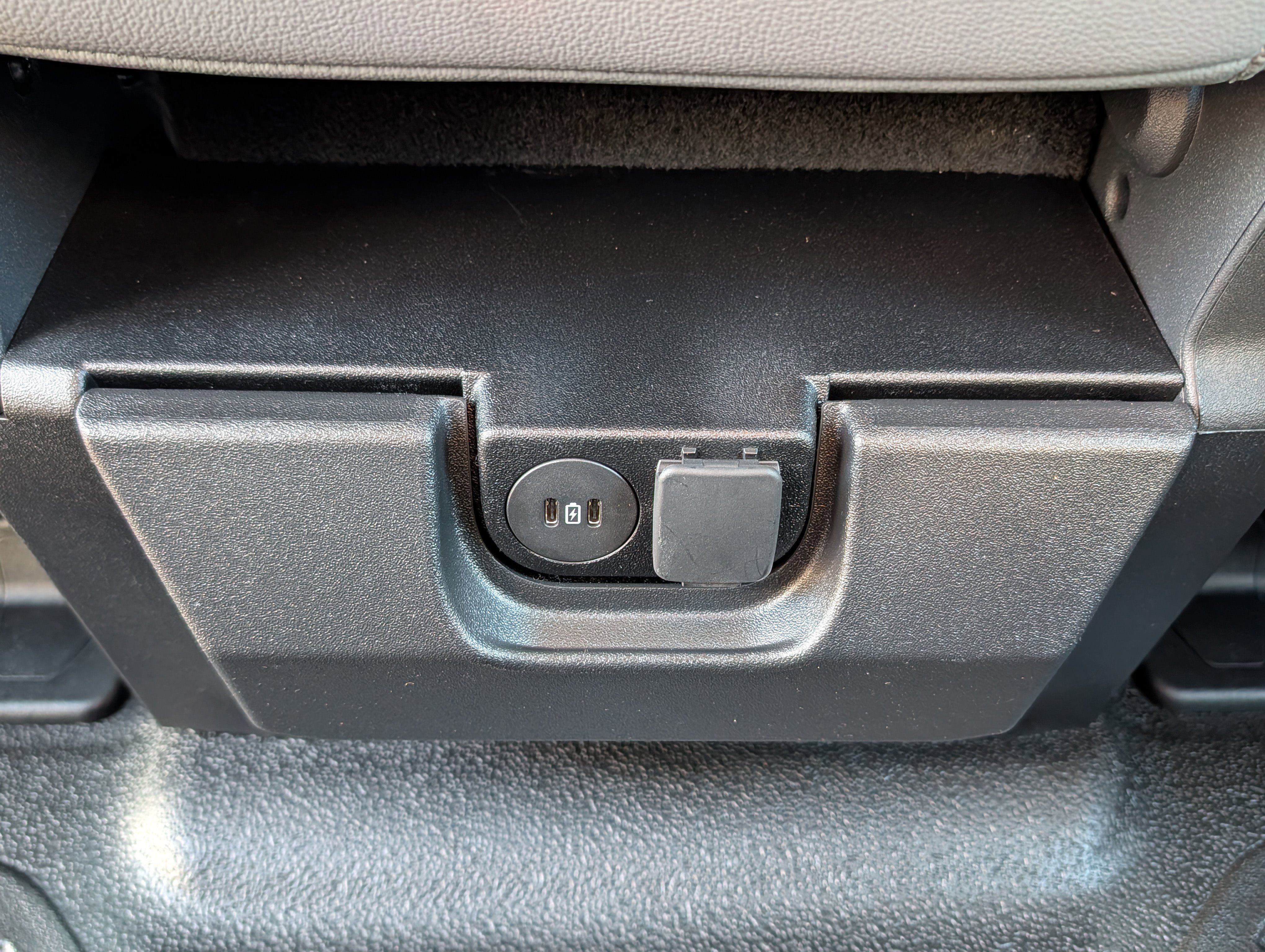 New 2026 Ford F250 XL w/ XL Chrome Package image 11