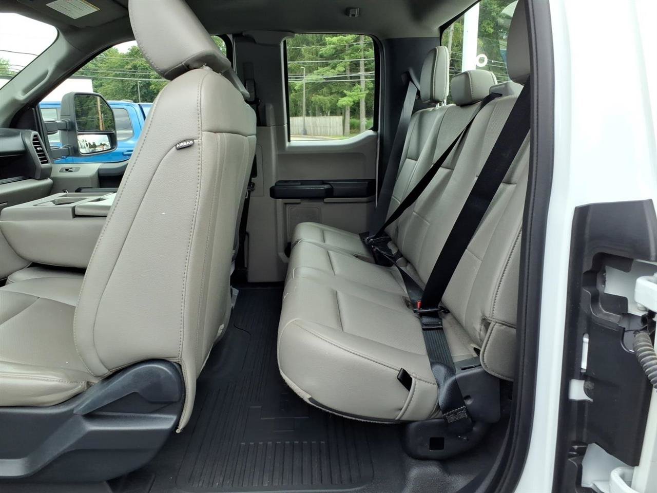 Used 2022 Ford F250 XL w/ Power Equipment Group AWD/4WD image 21