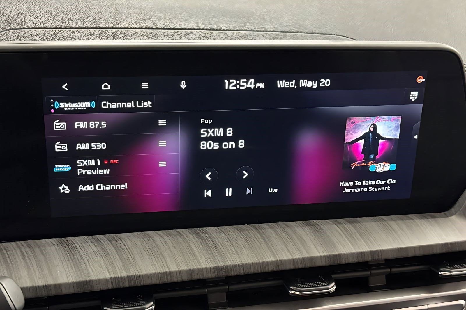 Used 2023 Kia Telluride EX w/ EX Captain's Chair Package FWD image 23