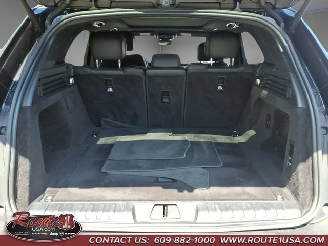Used 2025 Land Rover Range Rover Sport SE AWD/4WD image 26