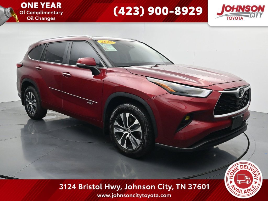 Used 2023 Toyota Highlander XLE