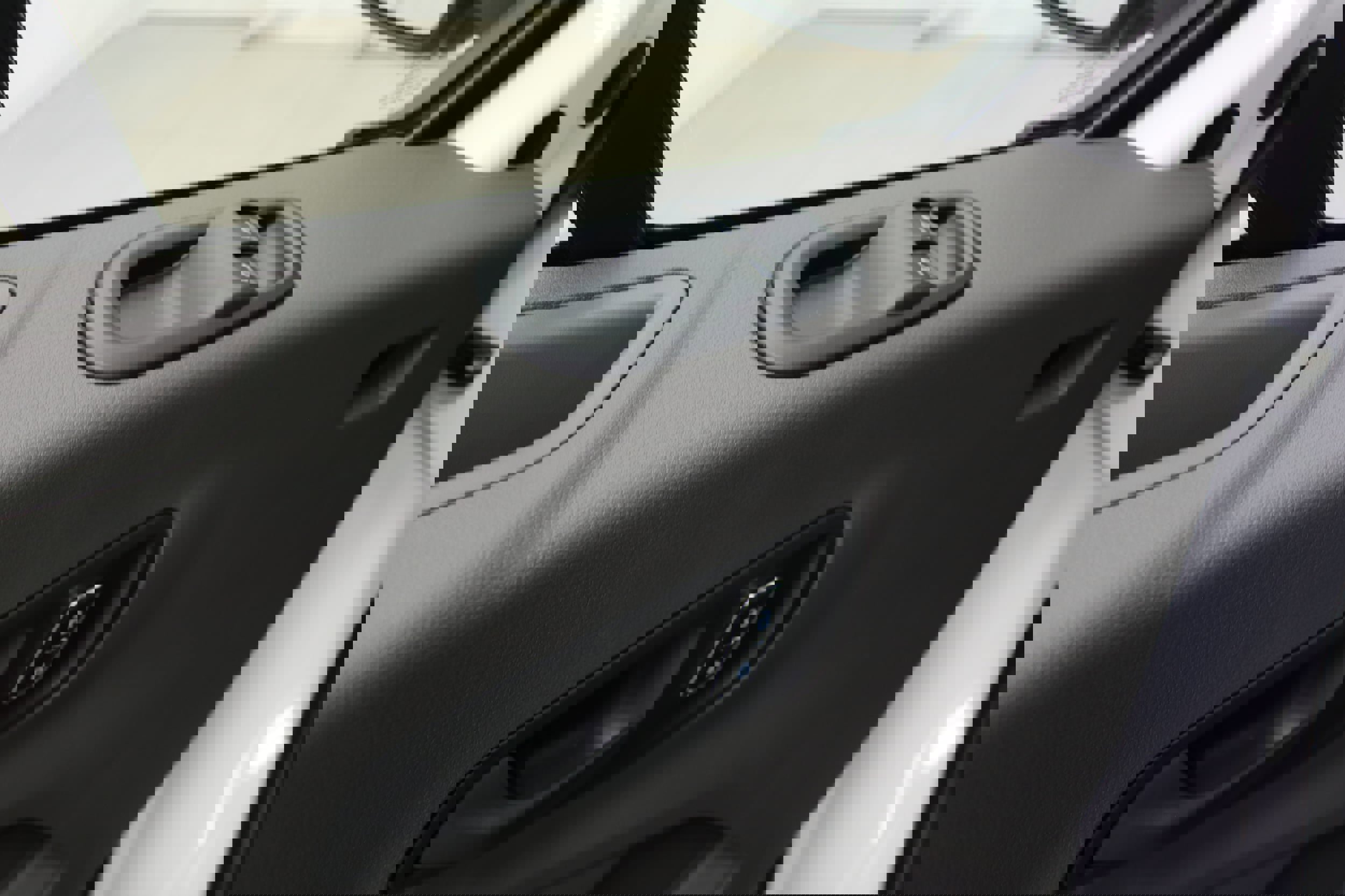 New 2025 Ford Transit 250 148 Medium Roof Extended AWD image 9