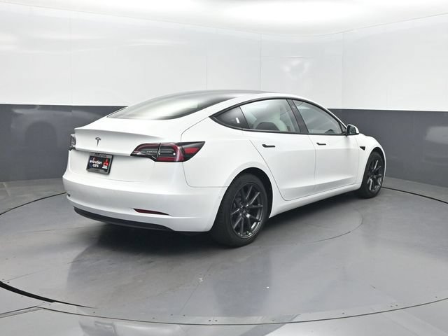 Used 2022 Tesla Model 3 Standard Range RWD image 26