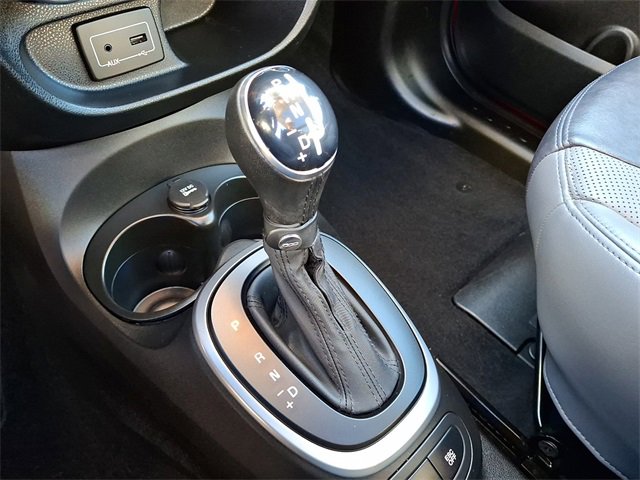 Used 2016 FIAT 500L Trekking image 15