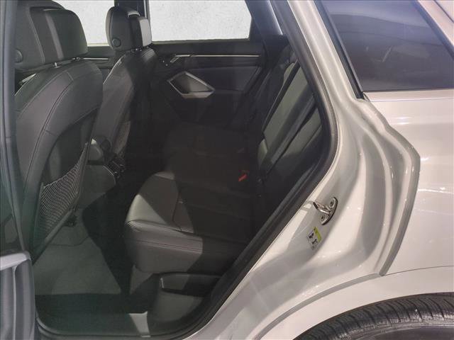 Certified 2025 Audi Q3 2.0T Premium w/ Convenience Package image 23