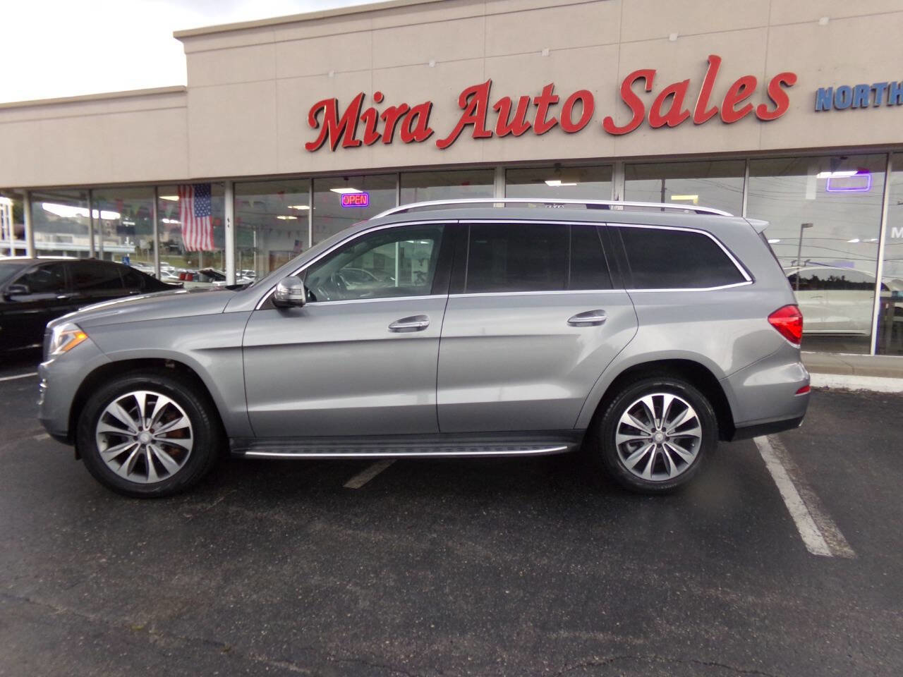 Used 2015 Mercedes-Benz GL 450 GL 450 4MATIC AWD 4dr SUV image 8