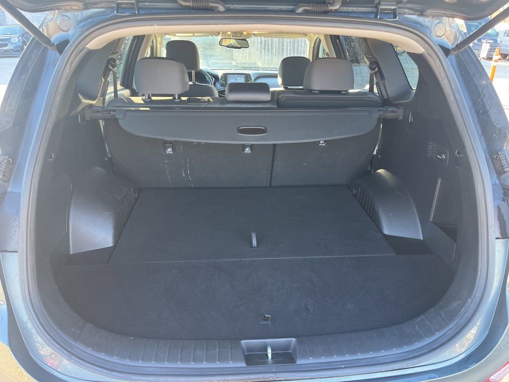 Used 2019 Hyundai Santa Fe SEL image 17