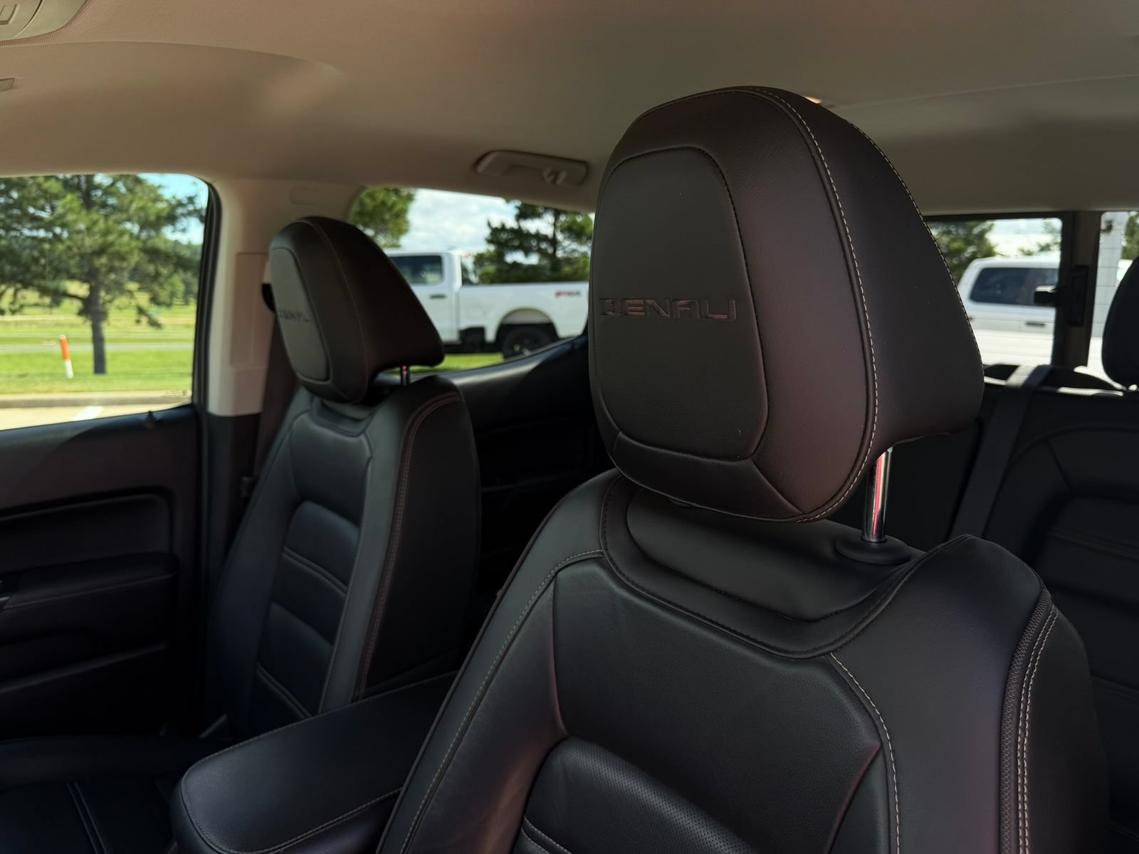 Used 2019 GMC Canyon Denali AWD/4WD image 13
