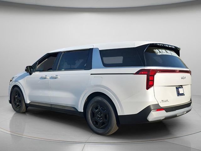 Certified 2026 Kia Carnival LX image 6