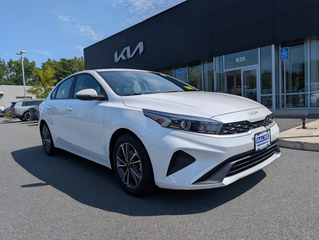 Used 2024 Kia Forte LXS w/ LXS Technology Package