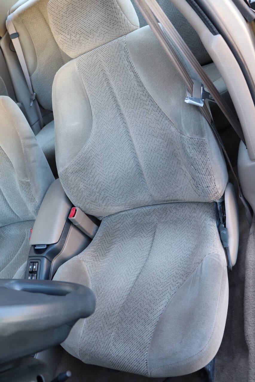 Used 1997 Chevrolet Cavalier LS w/ Preferred Equipment Group 2 FWD image 17
