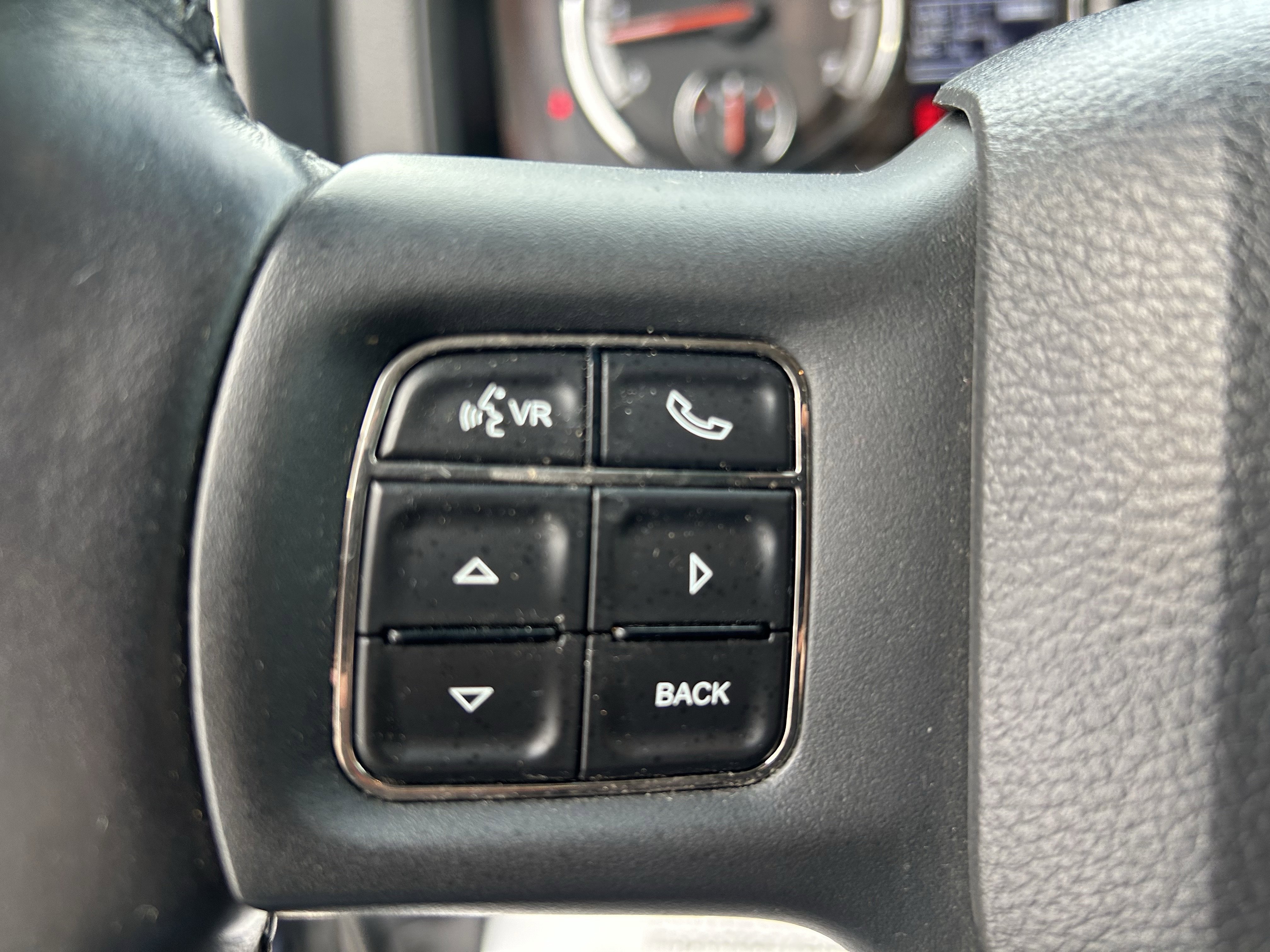 Used 2012 RAM 1500 Laramie image 25