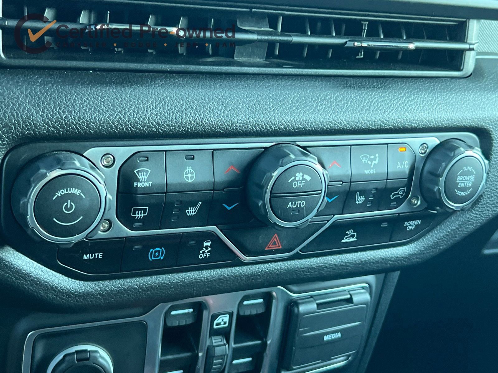 Certified 2025 Jeep Wrangler Unlimited Sport S 4xe image 21