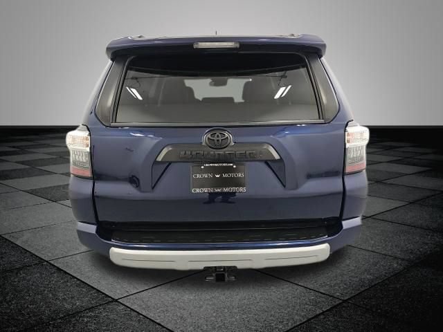 Used 2023 Toyota 4Runner TRD Off-Road Premium w/ Off Road Premium Plus Package AWD/4WD image 5