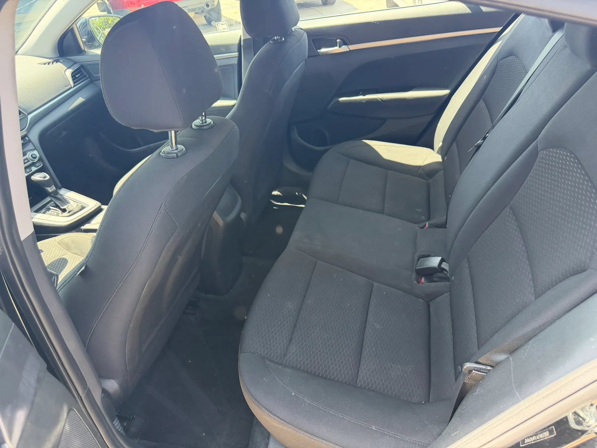 Used 2020 Hyundai Elantra SE w/ Cargo Package (C1) FWD image 8