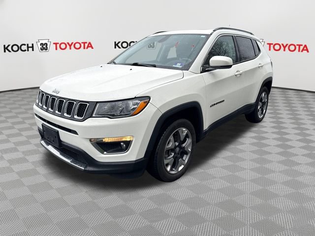 Used 2019 Jeep Compass Limited w/ Safety & Security Group AWD/4WD image 3