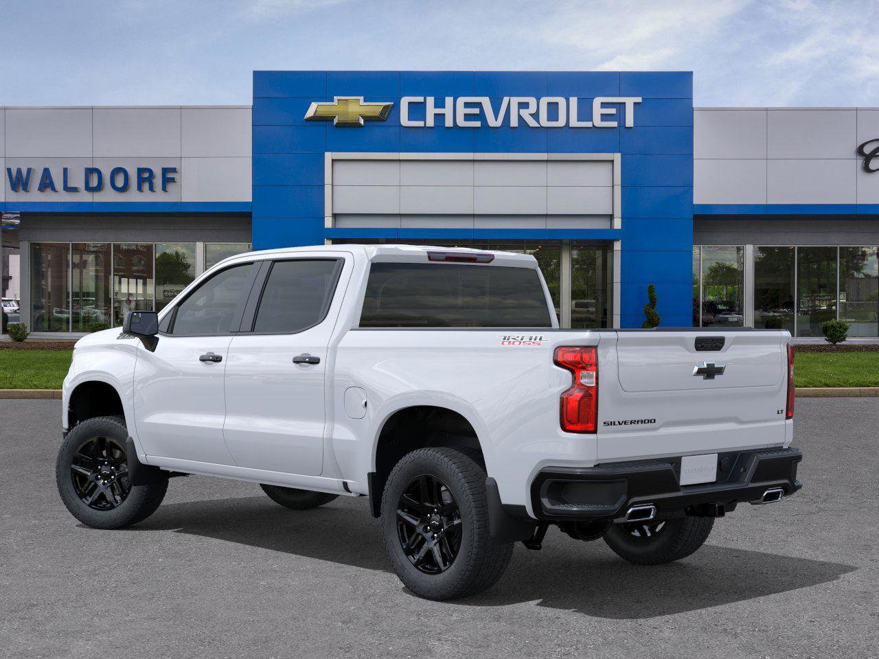 New 2026 Chevrolet Silverado 1500 LT Trail Boss w/ Dark Appearance Package AWD/4WD image 4