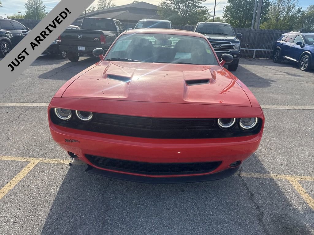 Used 2023 Dodge Challenger SXT w/ Blacktop Package image 2