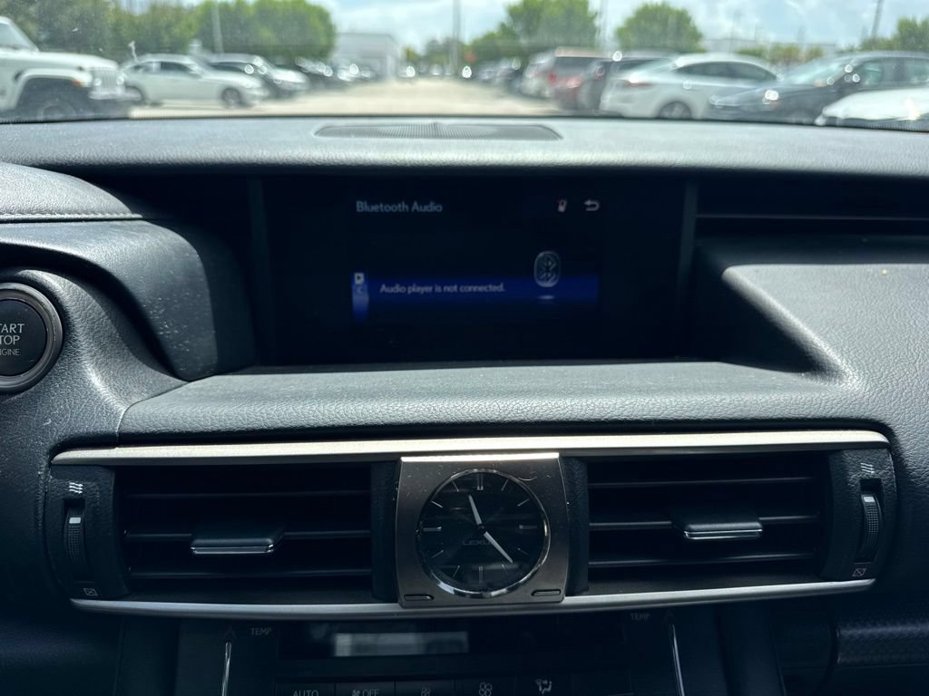 Used 2018 Lexus IS 300 F Sport w/ F Sport Package RWD image 12