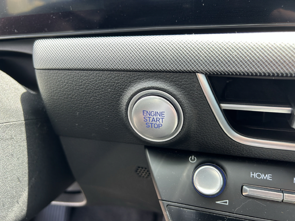 Certified 2024 Hyundai Sonata SEL FWD image 33