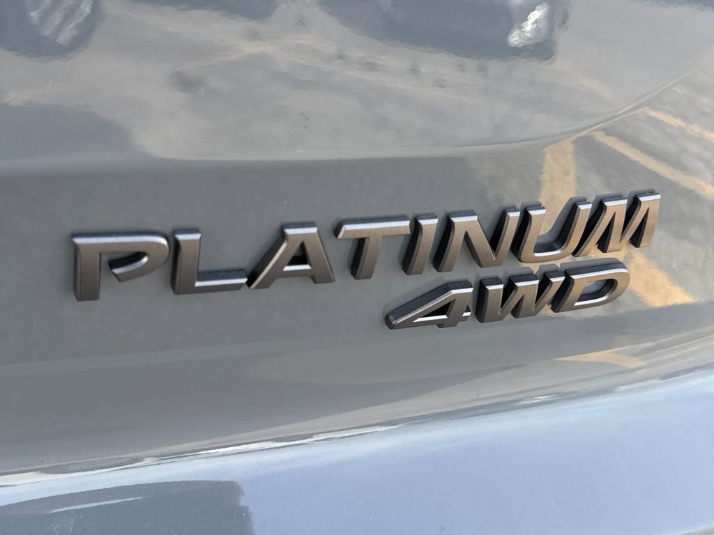 New 2026 Nissan Pathfinder Platinum w/ Cargo Package AWD/4WD image 6