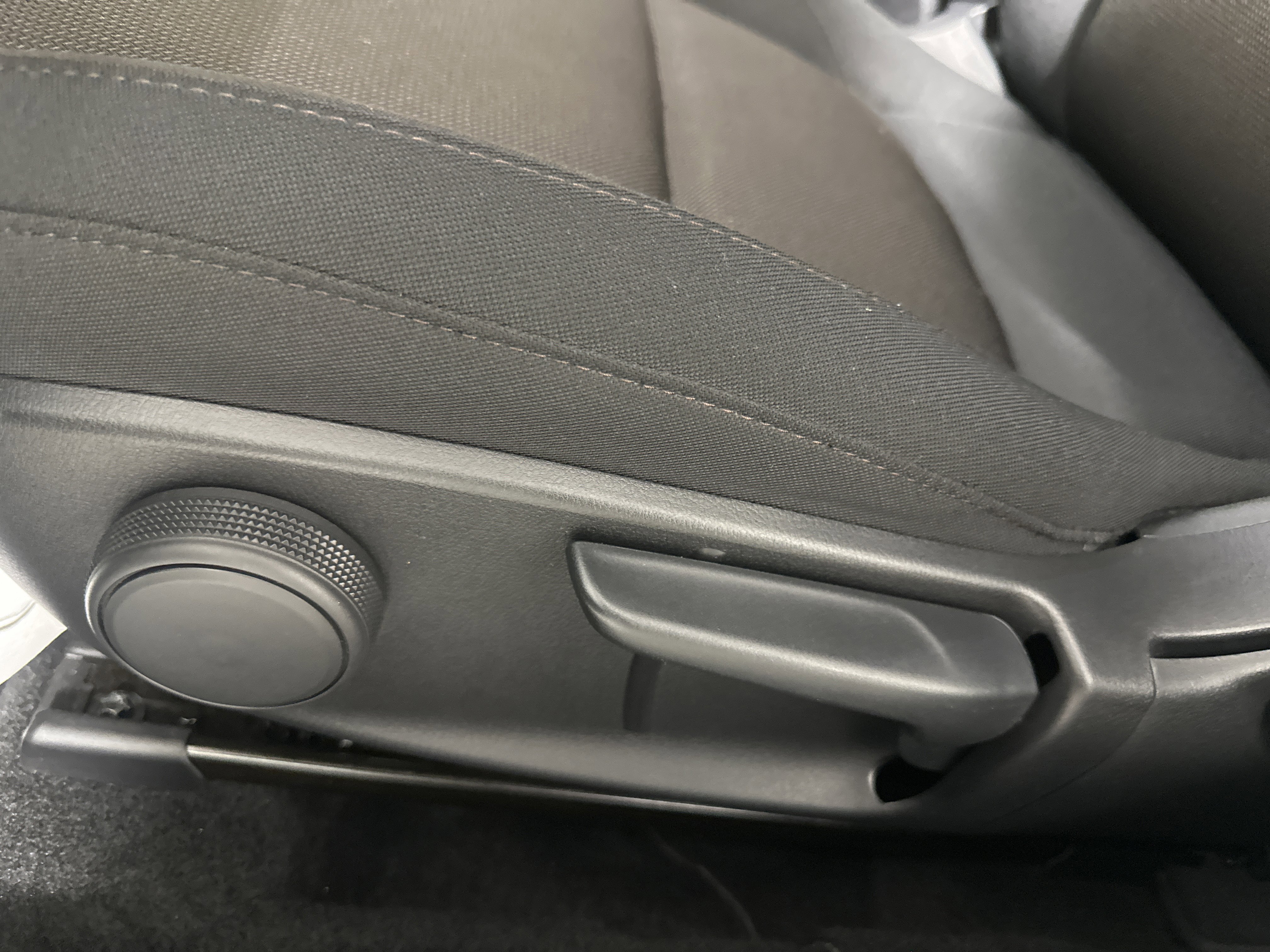 Certified 2025 MAZDA MAZDA3 s image 10