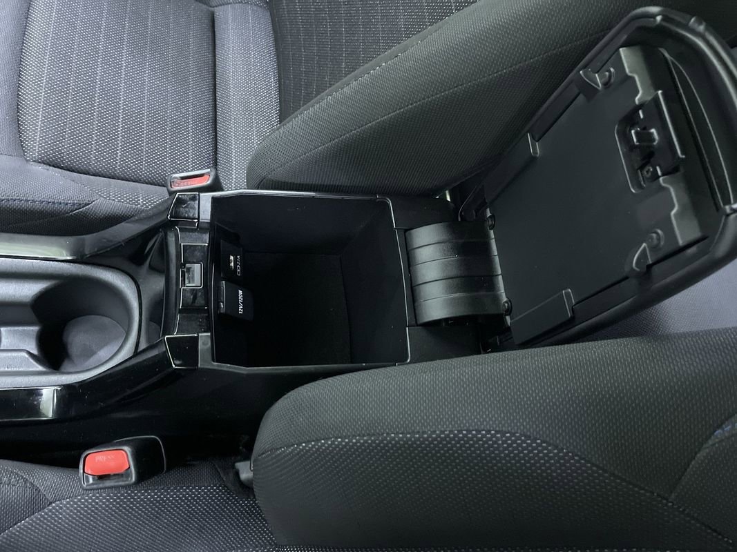 Used 2021 Toyota Corolla SE image 25