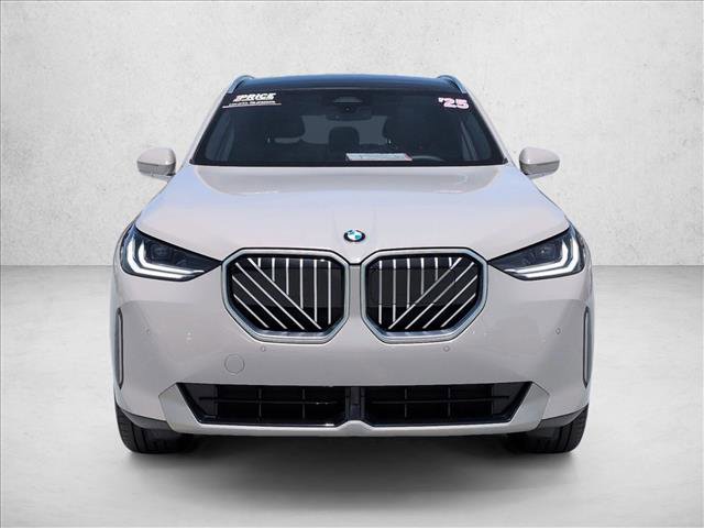 Used 2025 BMW X3 xDrive30i w/ Convenience Package AWD/4WD image 2