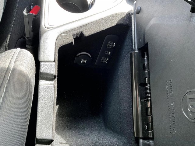 Used 2019 Dodge Challenger SXT image 26