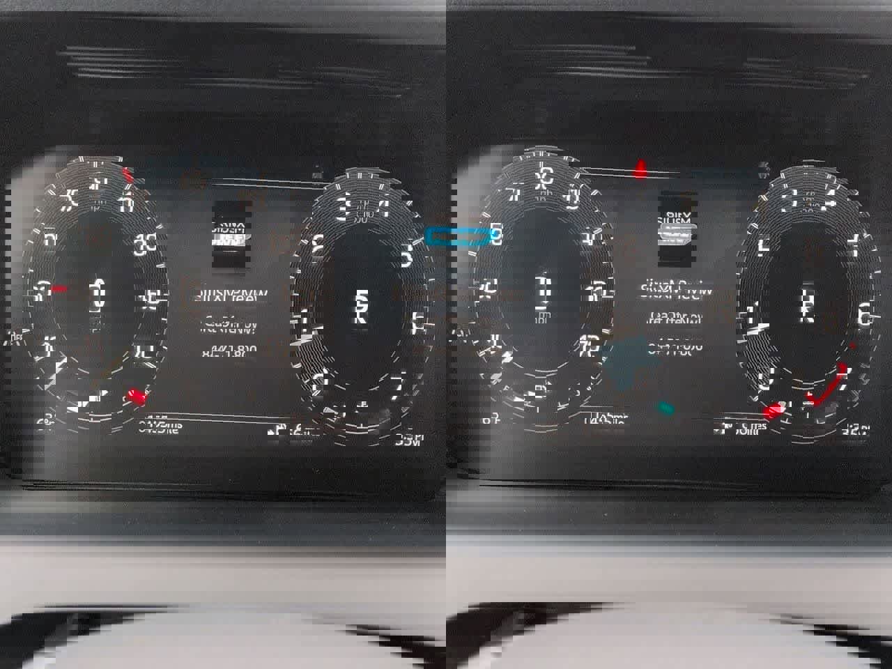 Certified 2025 Land Rover Discovery Sport S image 34