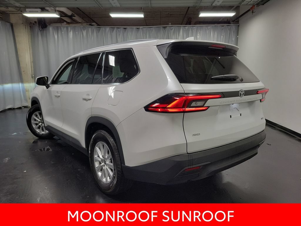 Used 2026 Toyota Grand Highlander AWD image 6