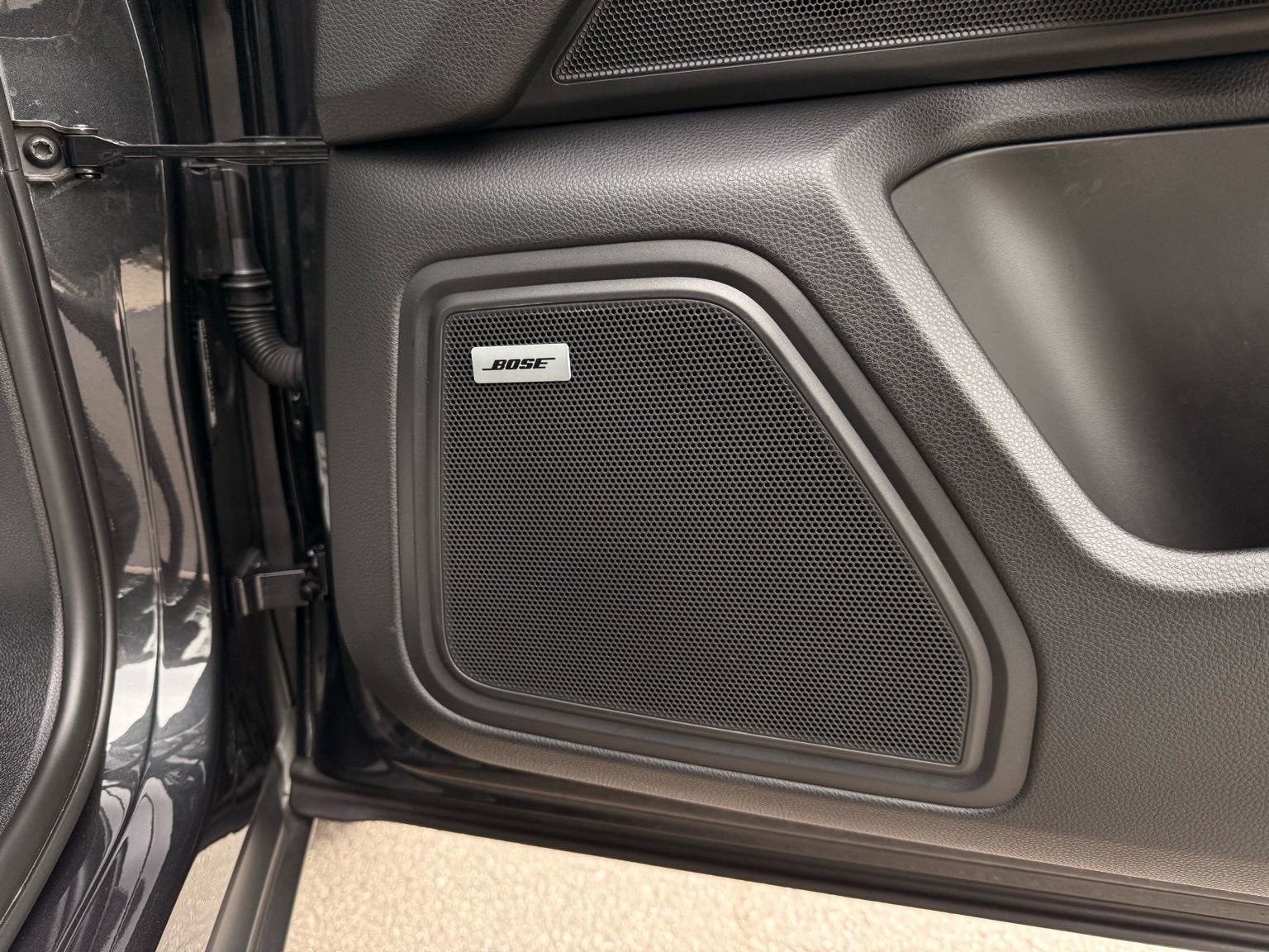 Used 2022 Porsche Macan image 16