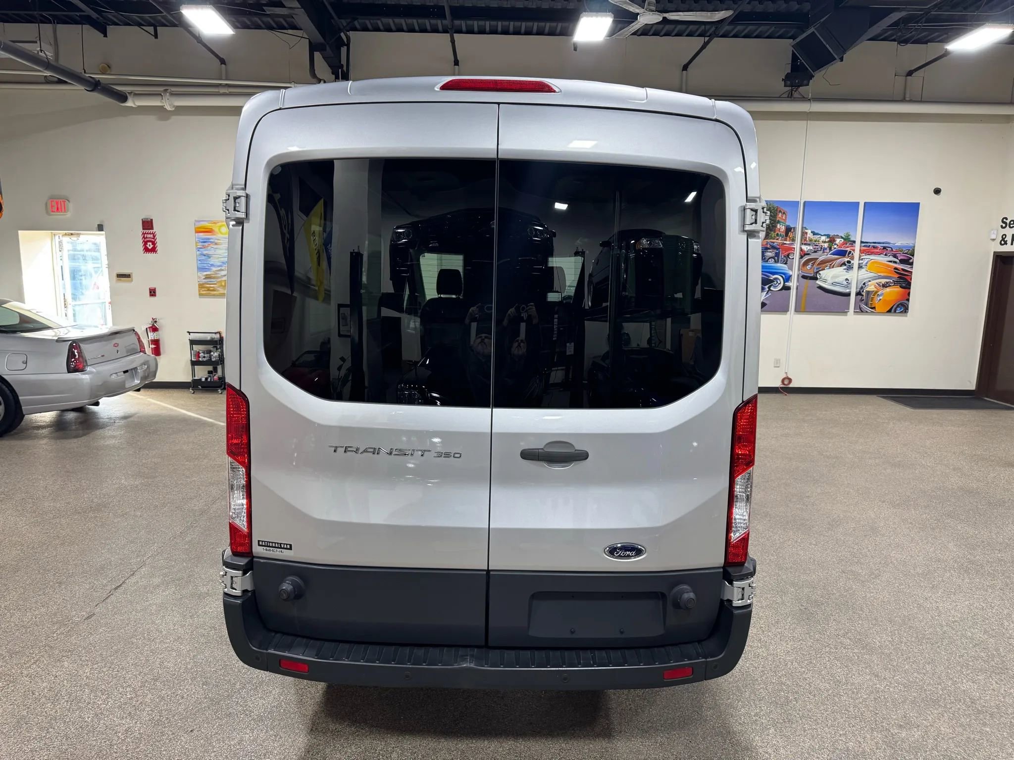 Used 2015 Ford Transit 350 148 Medium Roof image 20