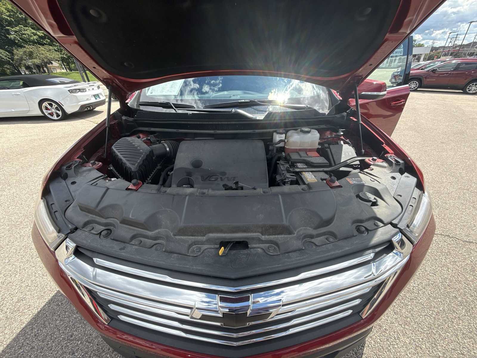 Certified 2023 Chevrolet Traverse LT FWD image 28