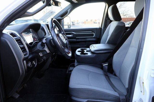 Used 2024 RAM 2500 Big Horn image 30
