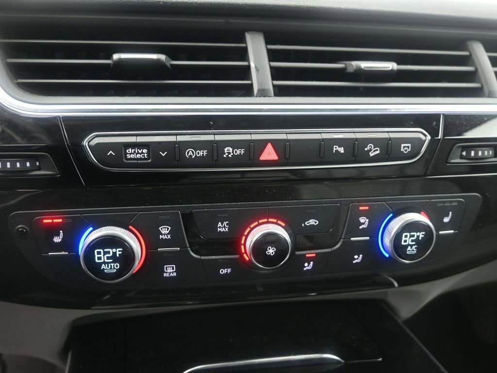 Used 2019 Audi Q7 3.0T Premium Plus w/ Premium Plus Package image 27