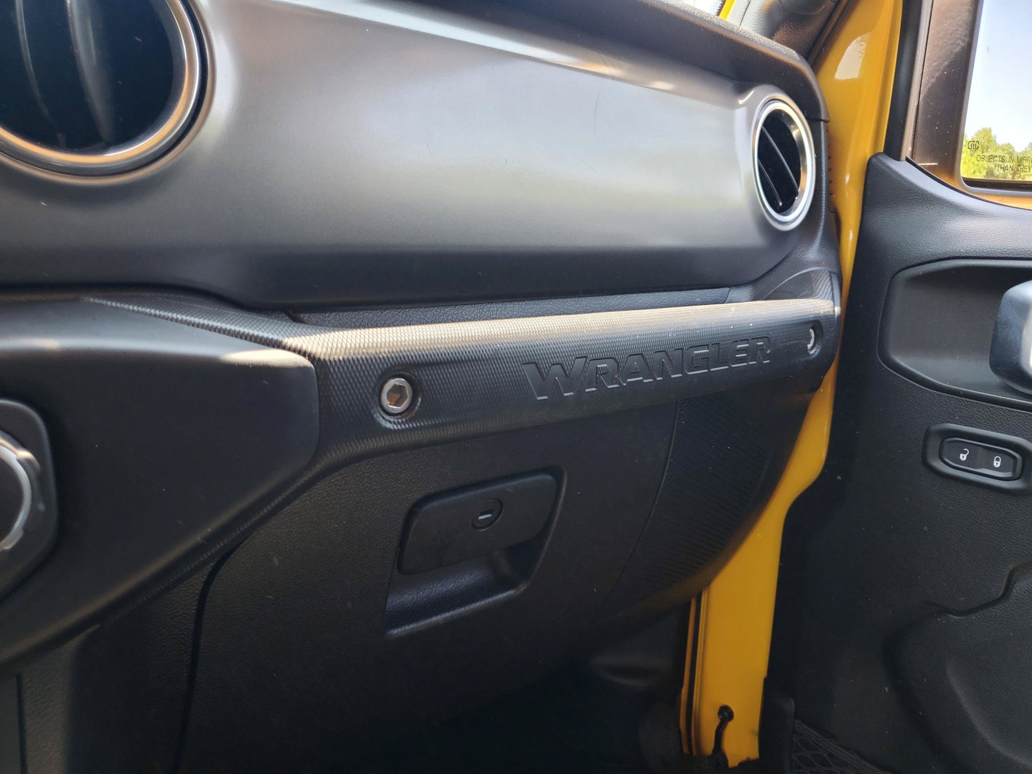 Used 2019 Jeep Wrangler Unlimited Rubicon AWD/4WD image 37