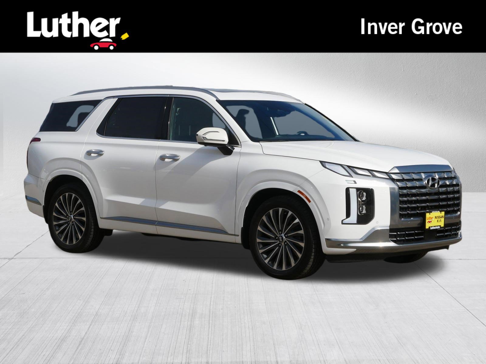 Used 2023 Hyundai Palisade Calligraphy w/ Winter Package AWD/4WD image 1