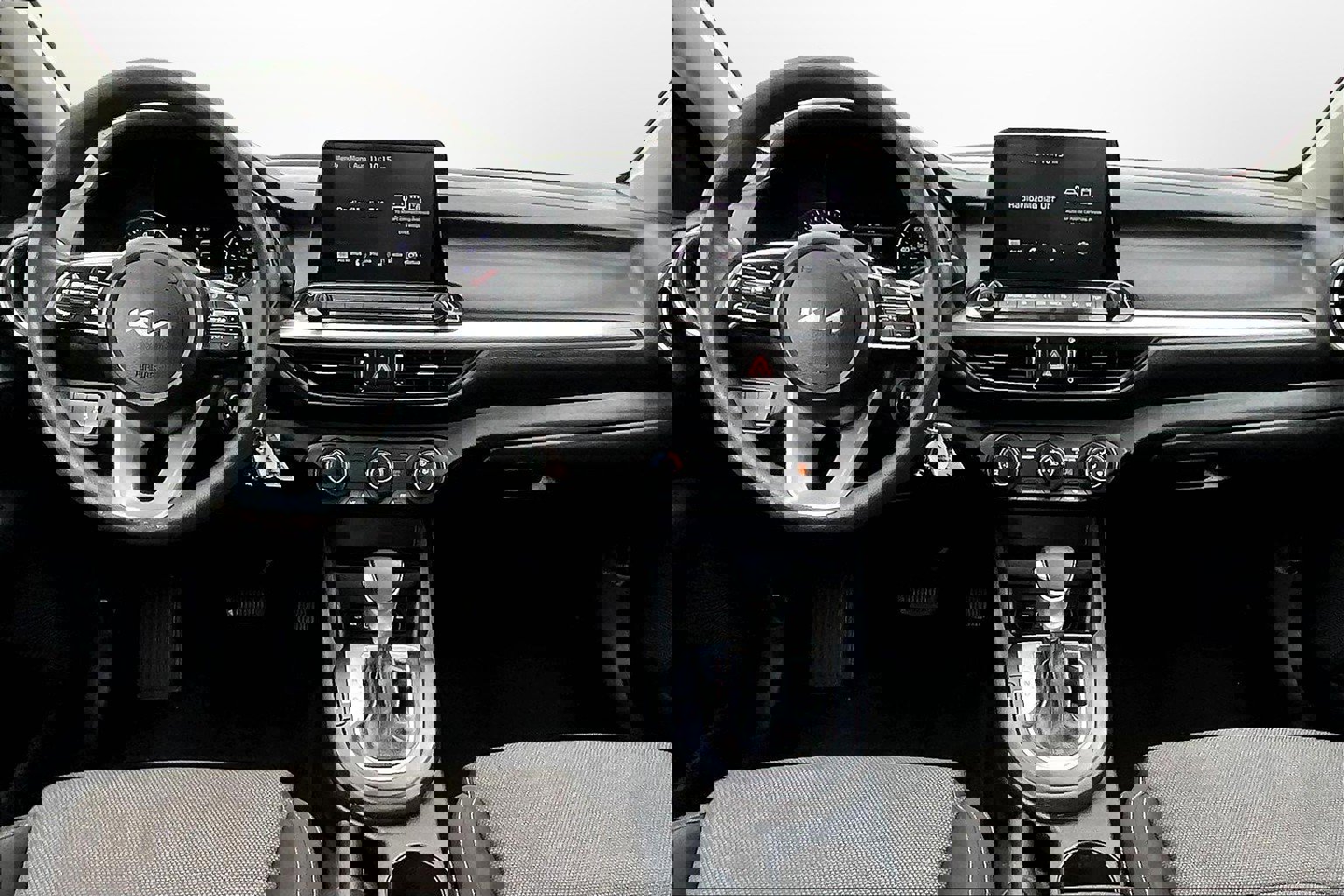 Used 2023 Kia Forte LXS image 13