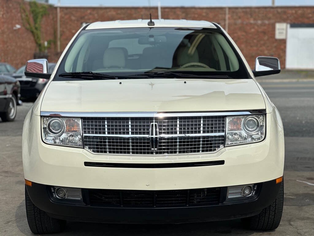 Used 2007 Lincoln MKX AWD image 3