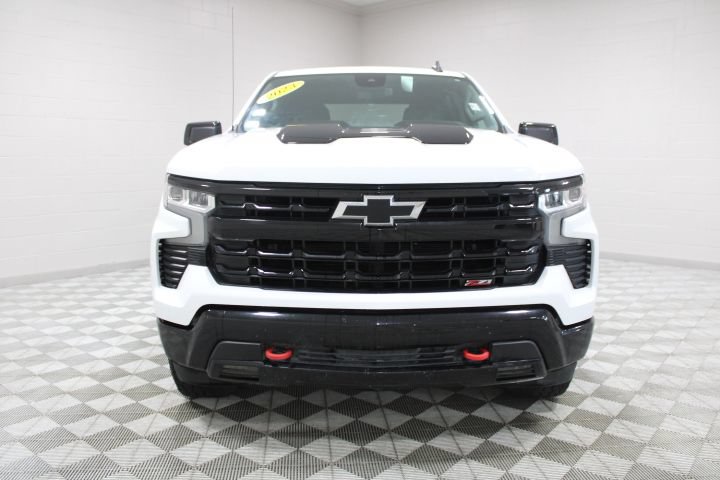 Used 2023 Chevrolet Silverado 1500 LT Trail Boss w/ Protection Package AWD/4WD image 6