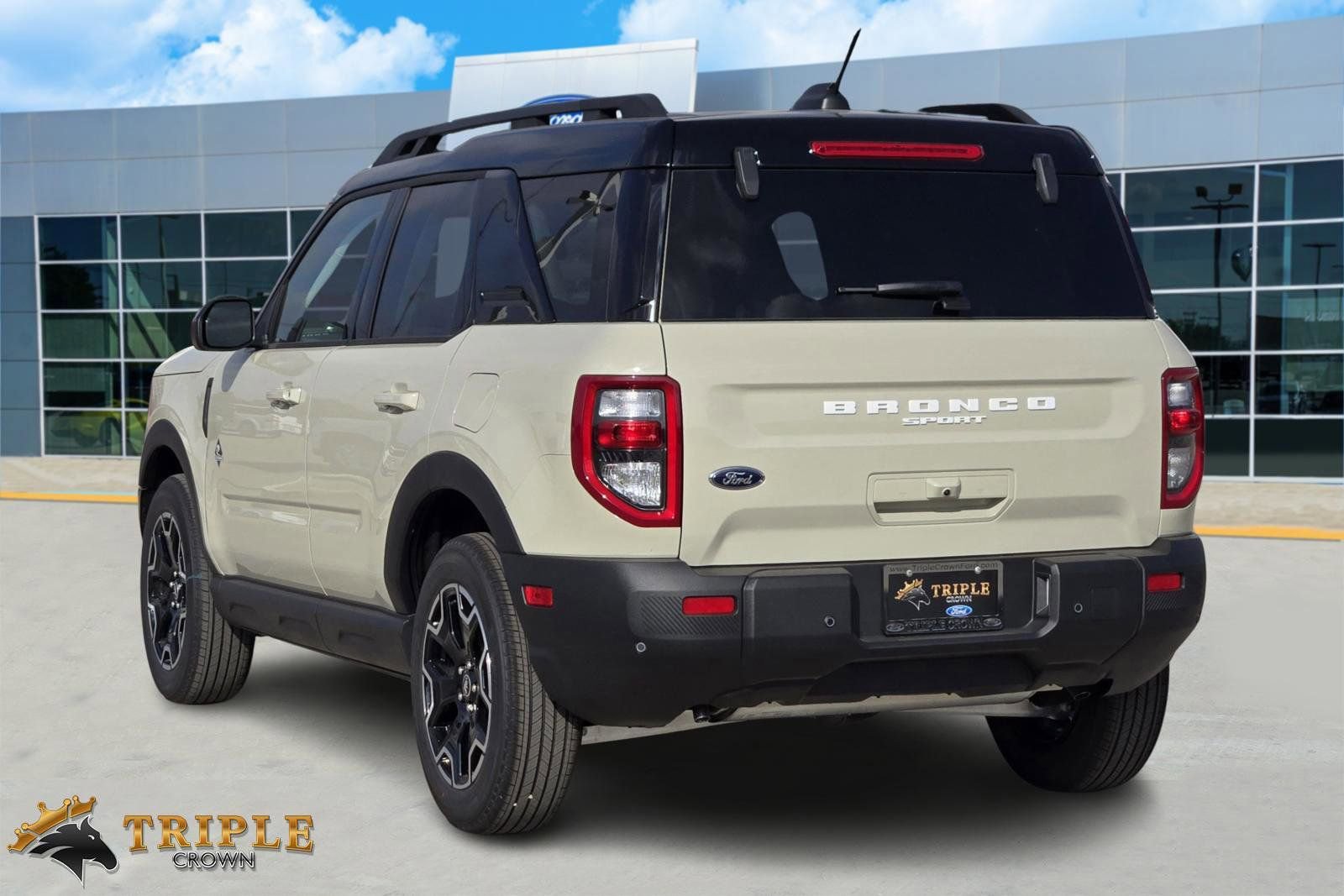 New 2025 Ford Bronco Sport Outer Banks AWD/4WD image 4