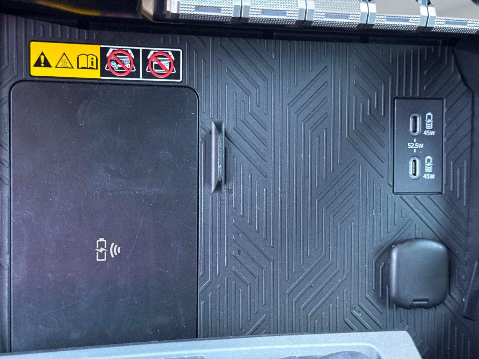 Used 2024 Toyota Tacoma TRD Sport w/ TRD Sport Upgrade Package image 24