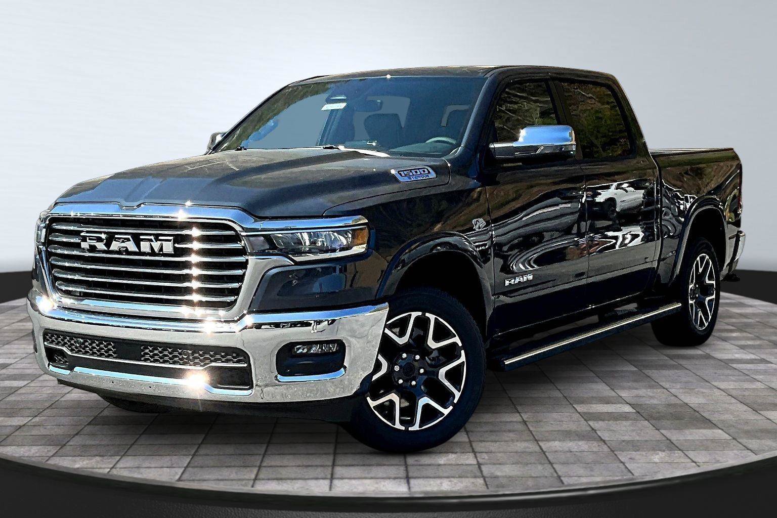 New 2026 RAM 1500 Laramie AWD/4WD image 2