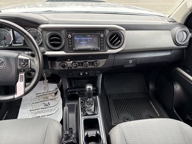 Used 2019 Toyota Tacoma SR5 image 19
