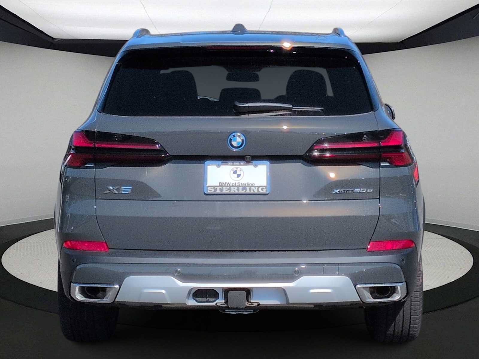 Used 2026 BMW X5 xDrive50e AWD/4WD image 7
