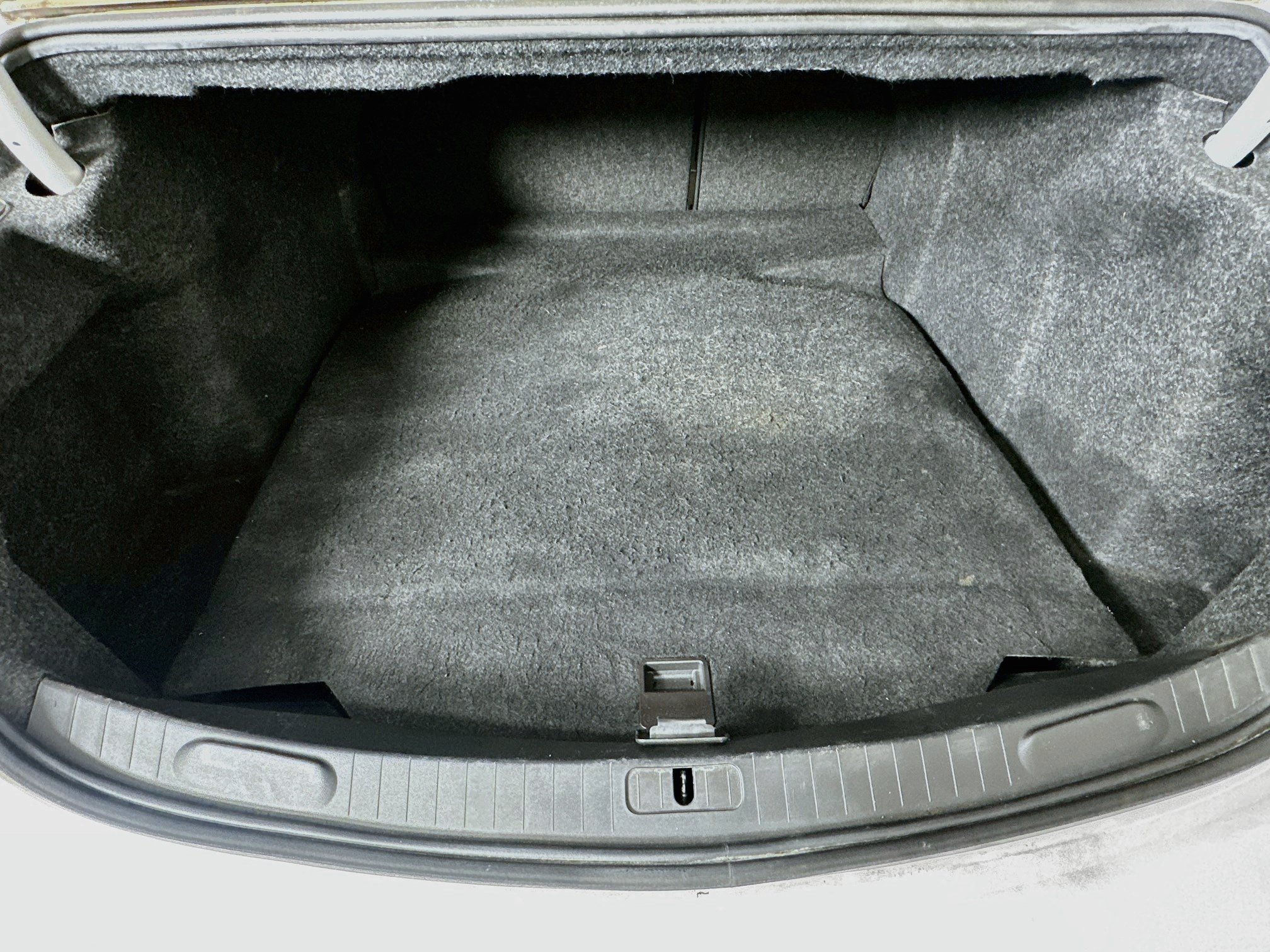 Used 2015 Chevrolet Impala LTZ FWD image 27